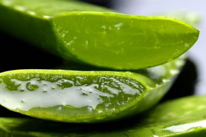 6 beneficii ale sucului de aloe vera