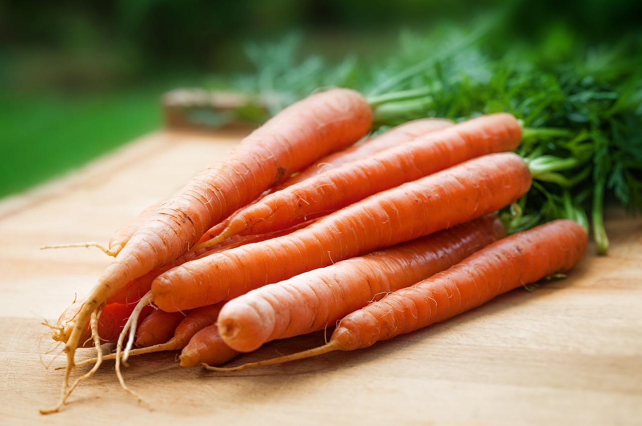morcovi crudi potriviți pentru pierderea în greutate