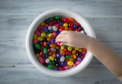 Copilul tau mananca prea multe dulciuri?
