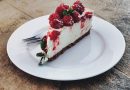 Cheesecake vegan cu iaurt de cocos – RETETA simpla si sanatoasa